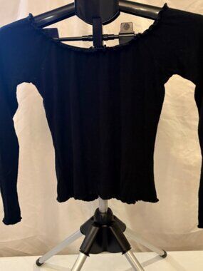 Garage Womens Black Crop Top Long Sleeve Shirt Stretch/Mock Sweater Size M
